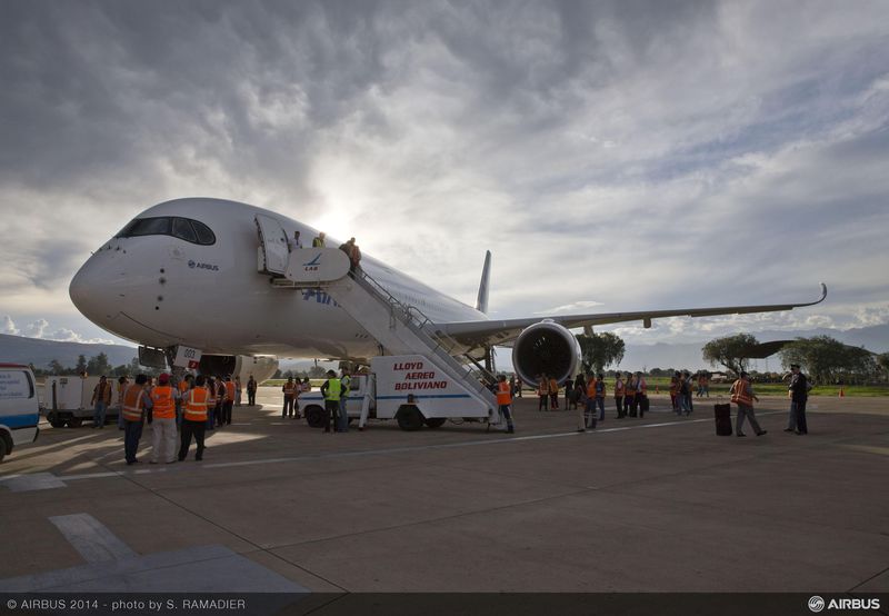 A350_XWB_in_Bolivia_for_high_altitude_testing_1